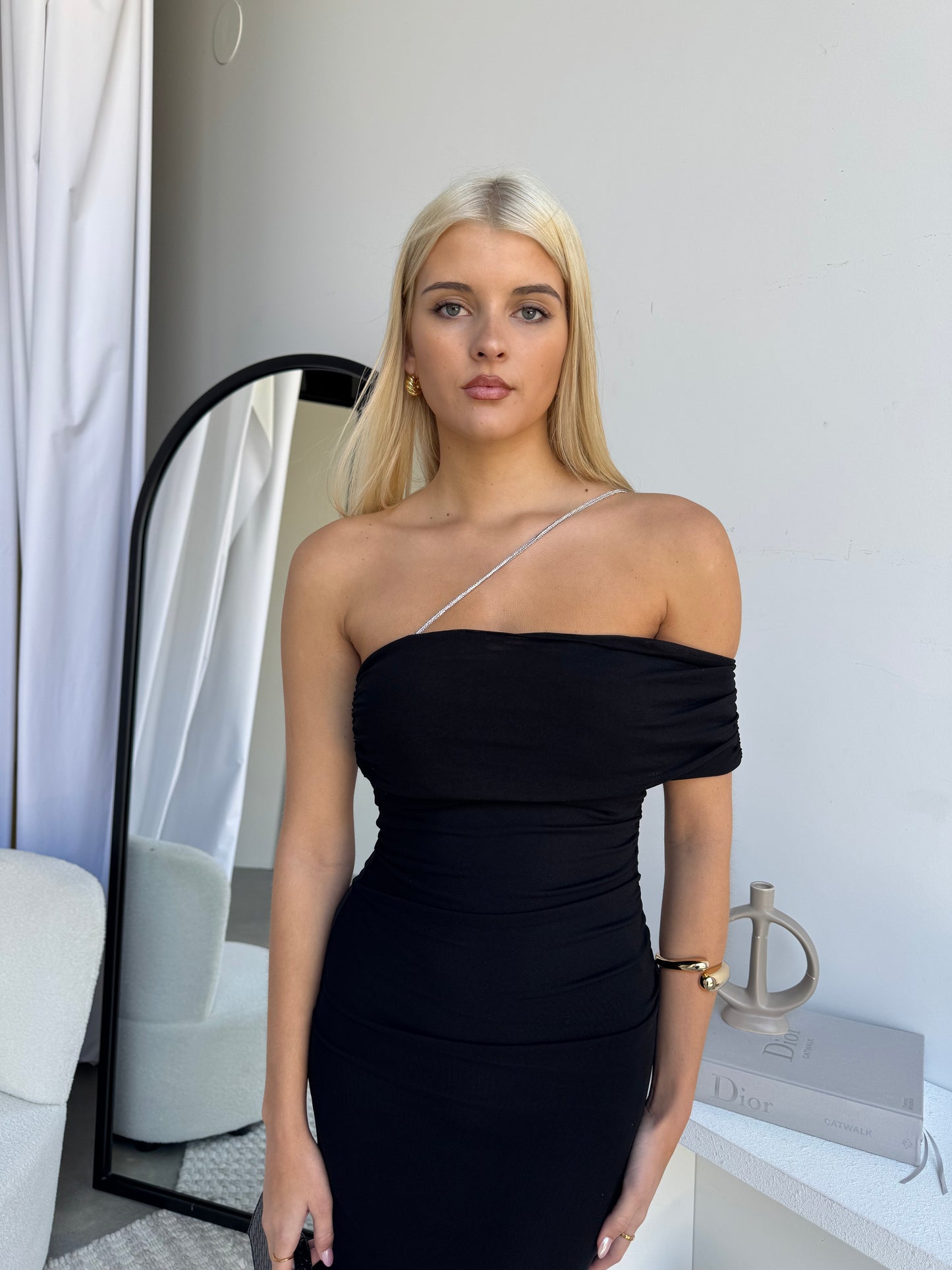 TANASHI MAXI DRESS - BLACK