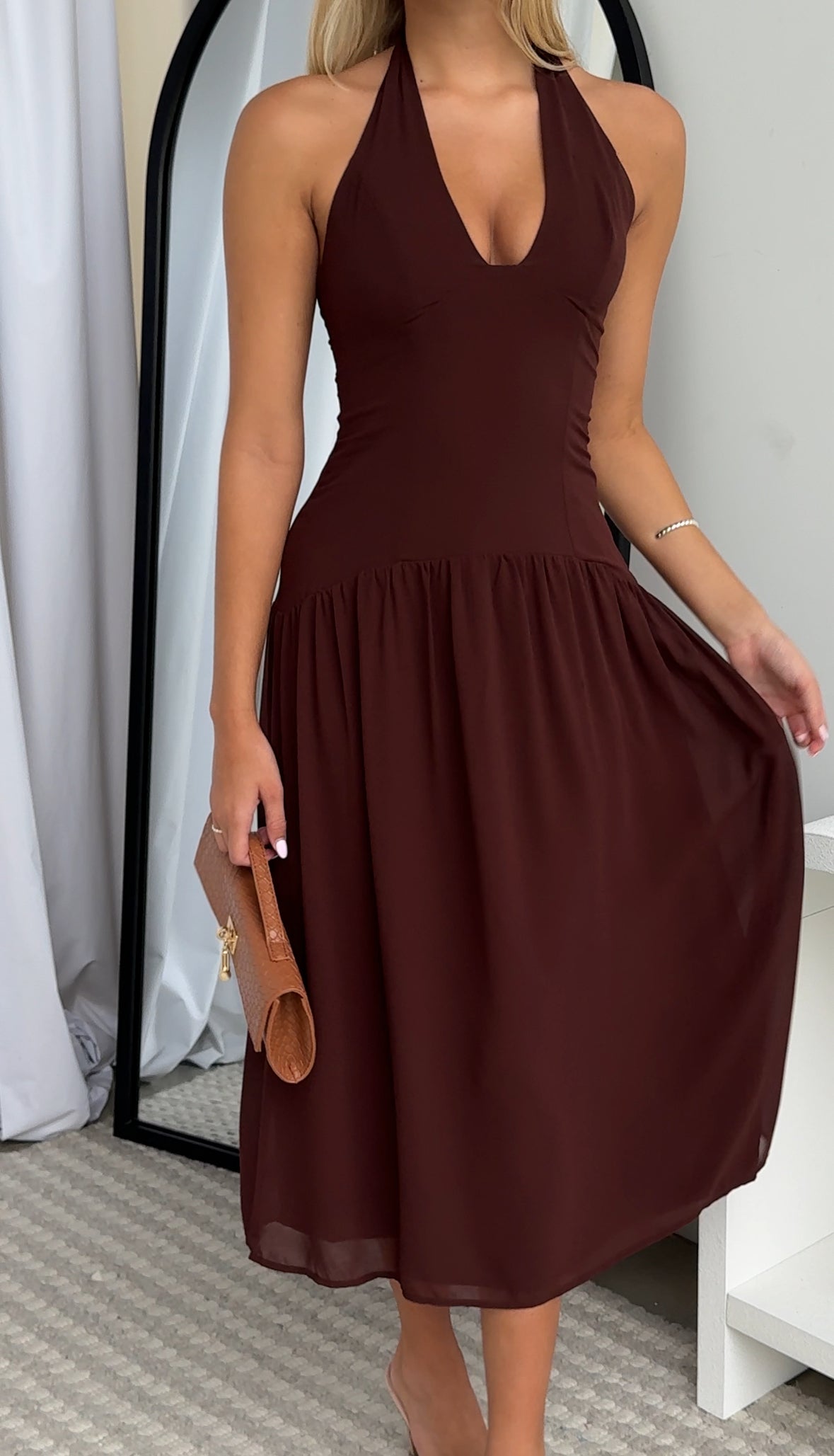 AMBER MIDI DRESS - CHOCOLATE