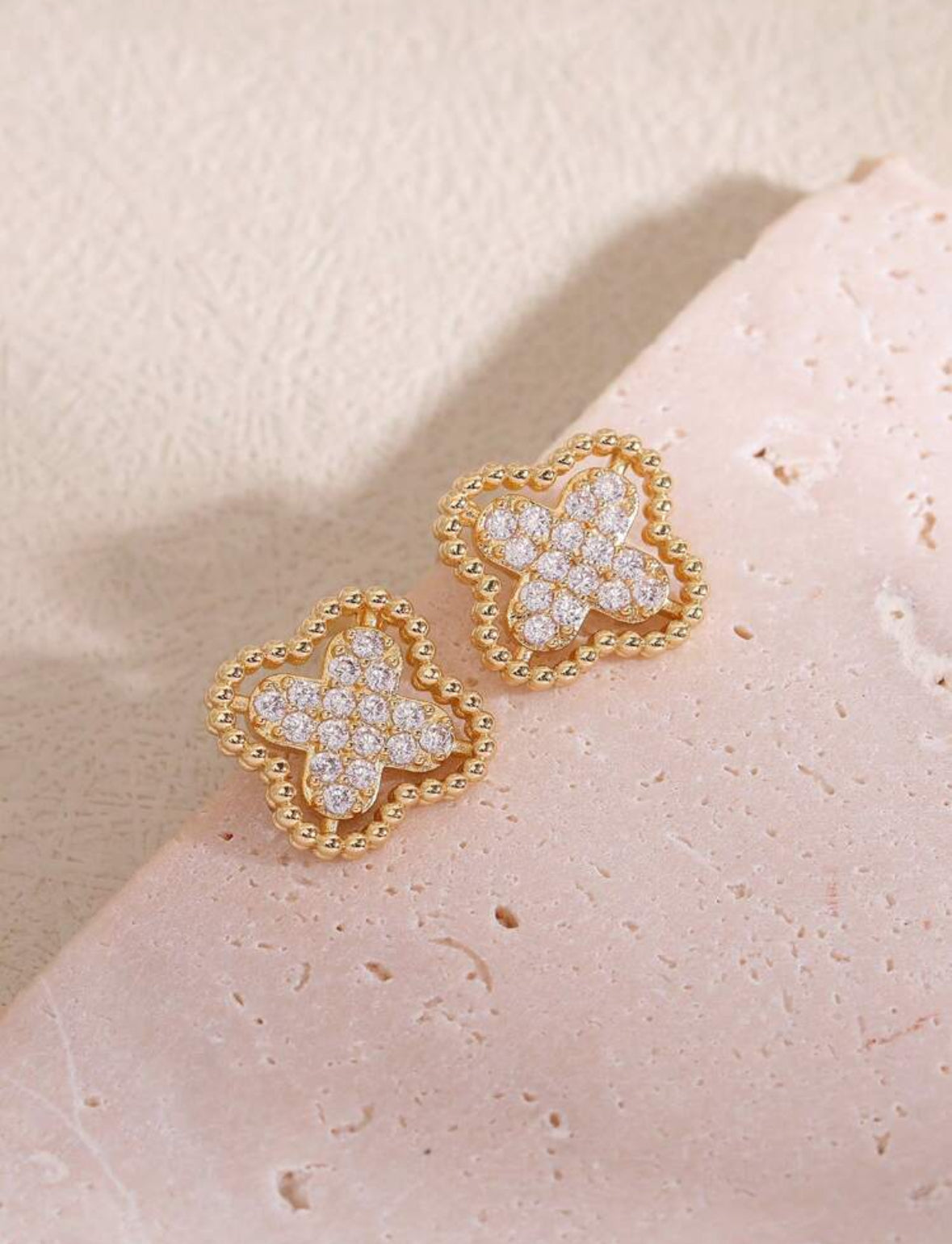 LINEARR EARRINGS - GOLD