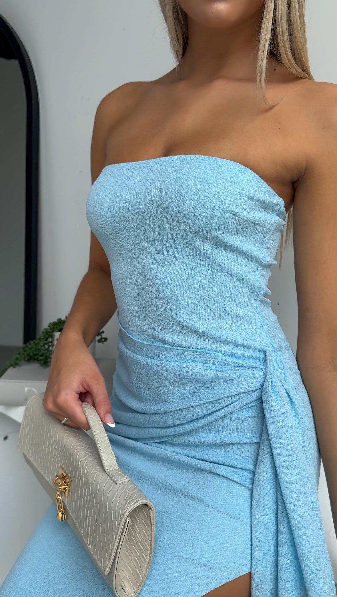 SKYLAH MAXI DRESS - BABY BLUE