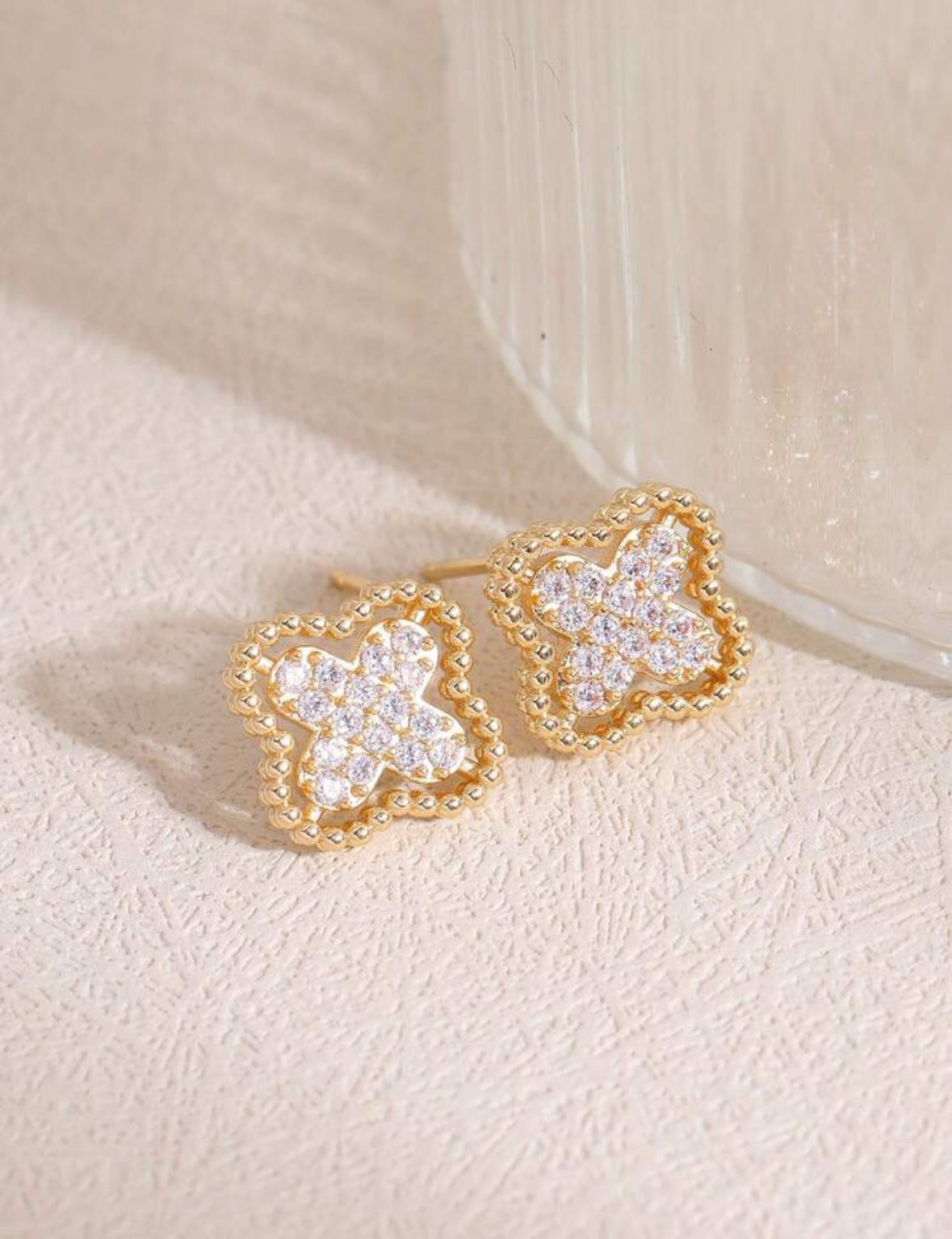 LINEARR EARRINGS - GOLD