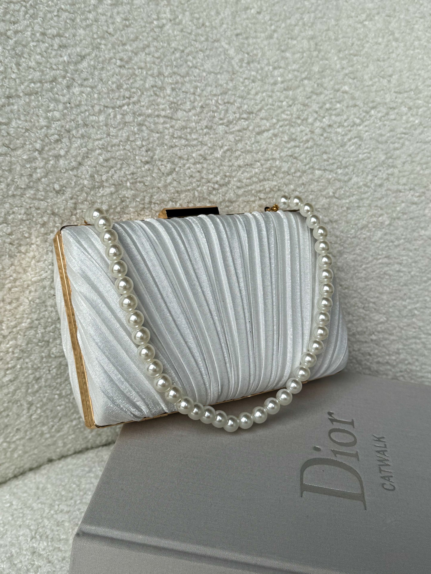 CASSIE PEARL BAG - WHITE