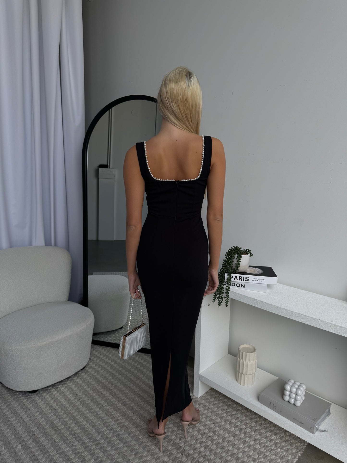 BIANCO PEARL MAXI DRESS - BLACK