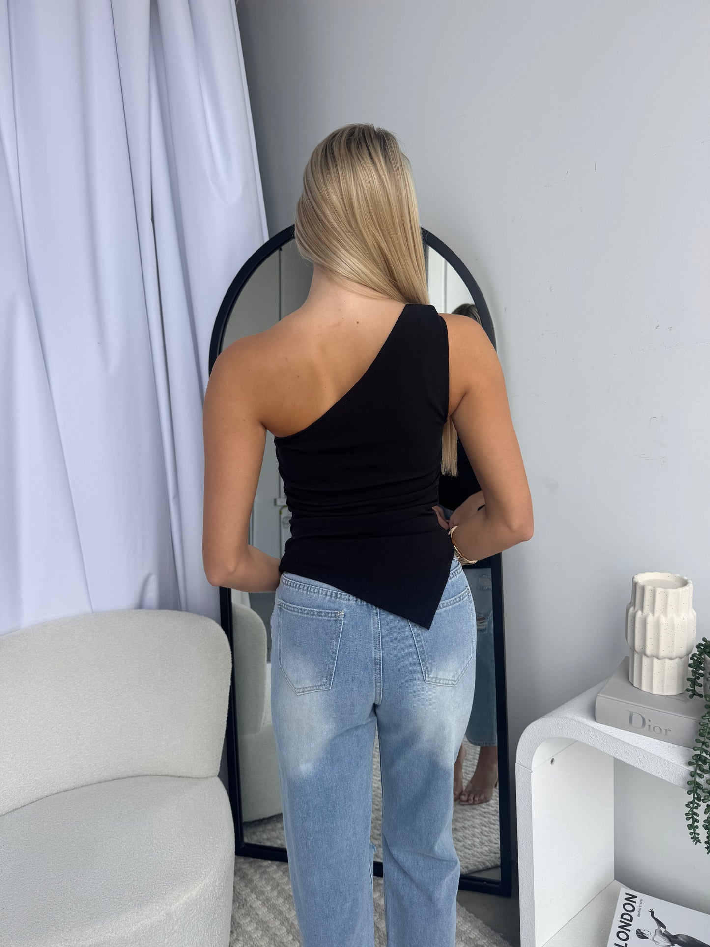 BETHANY TOP - BLACK