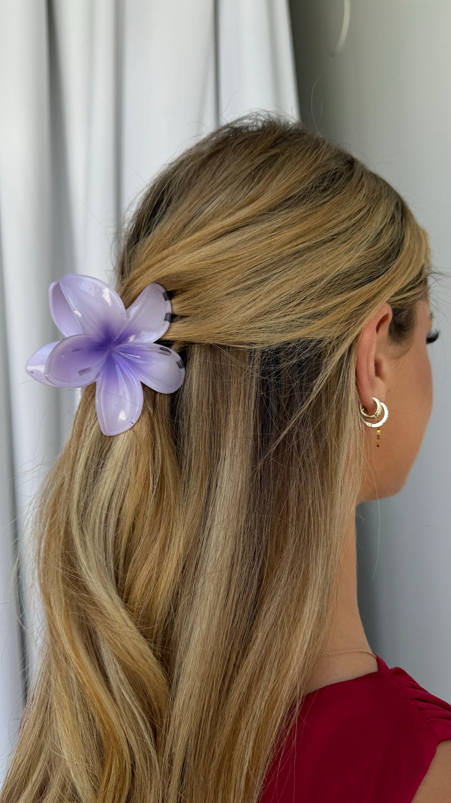 ALINA FLOWER HAIR CLAW - LILAC