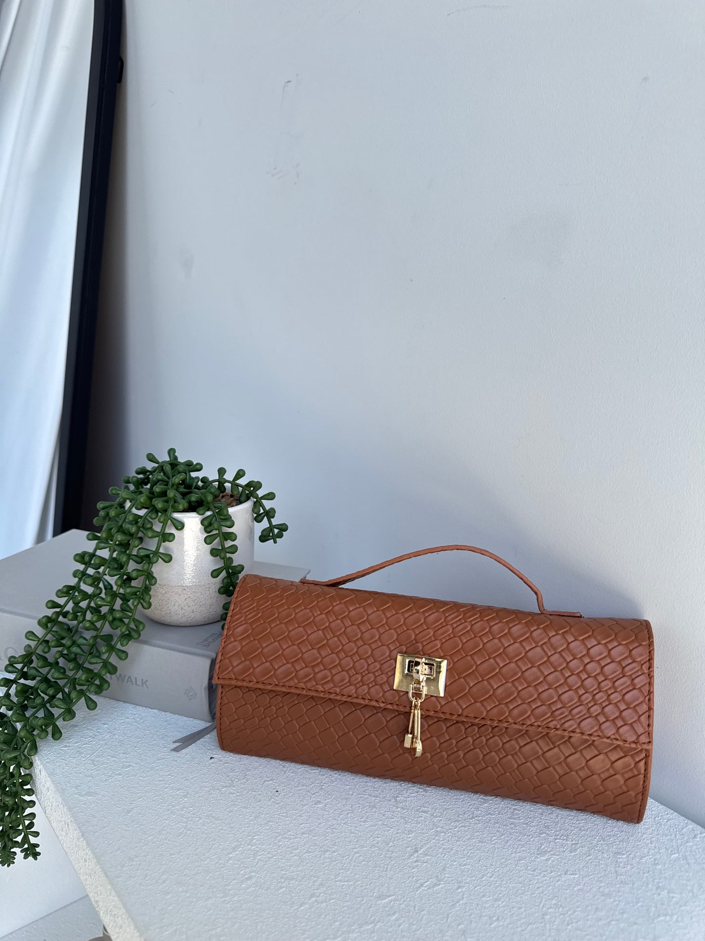 CELINA BAG - BROWN