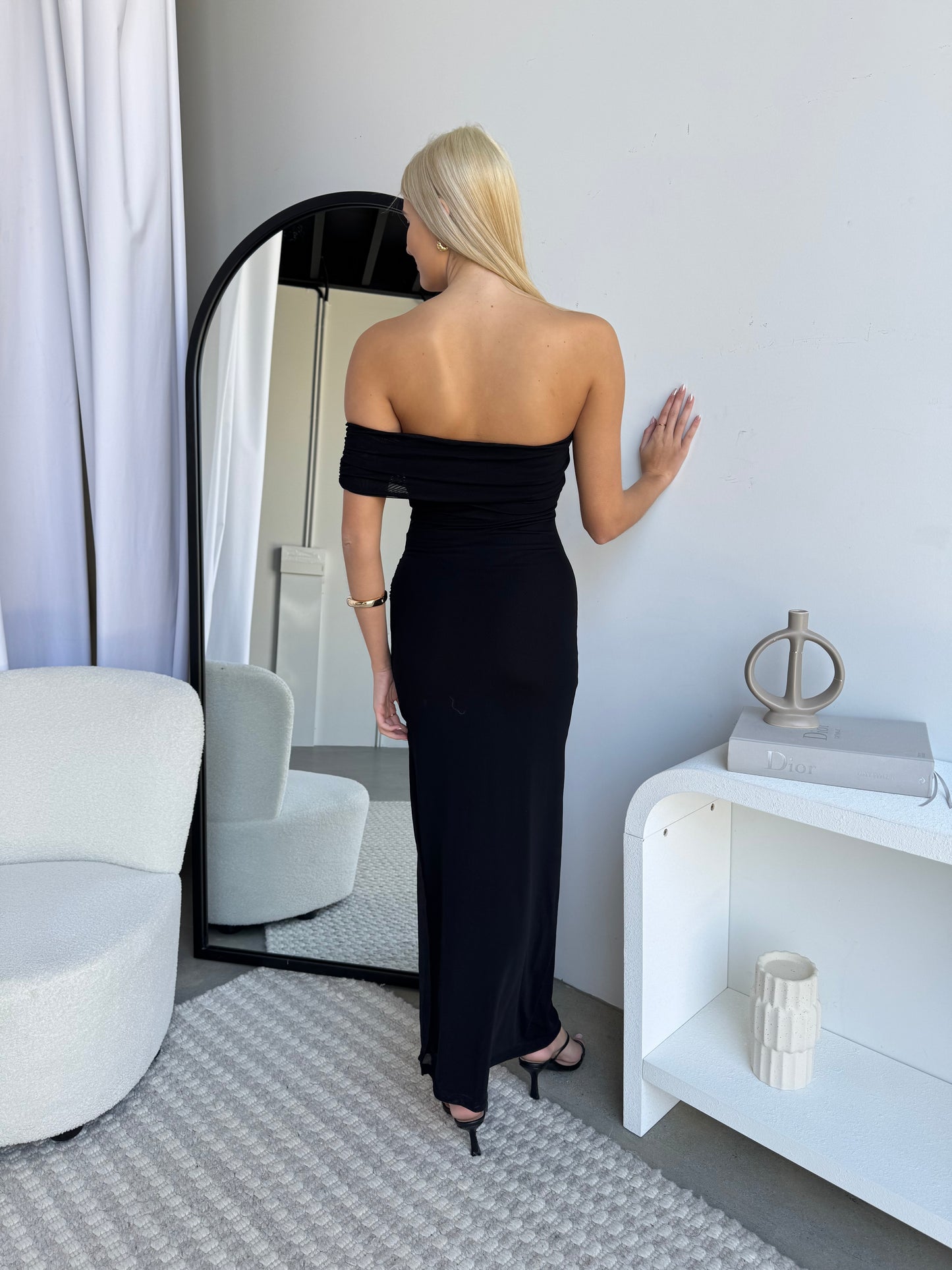 TANASHI MAXI DRESS - BLACK