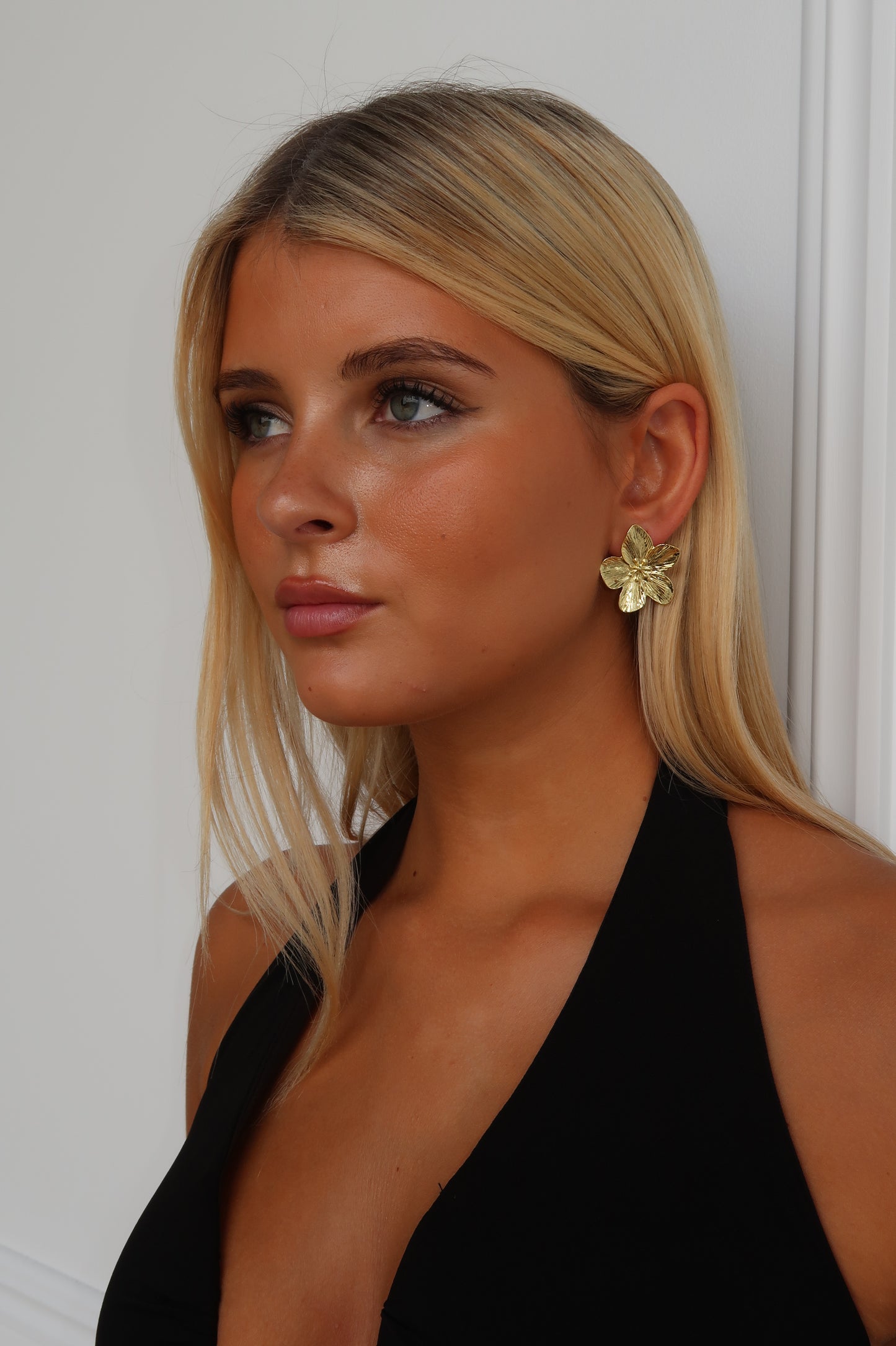 ZIMI FLOWER EARRINGS - GOLD