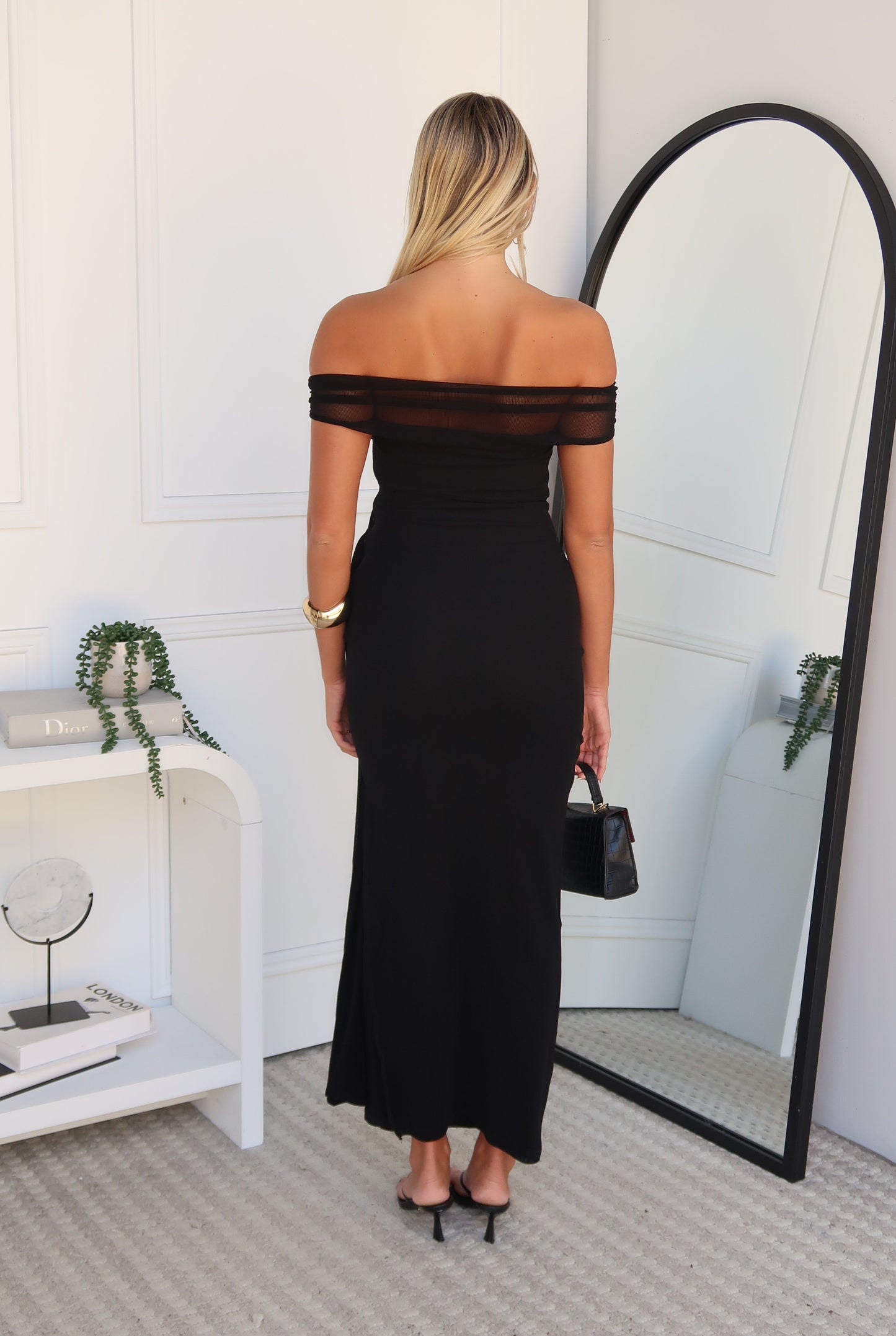 SIENNA MAXI DRESS - BLACK