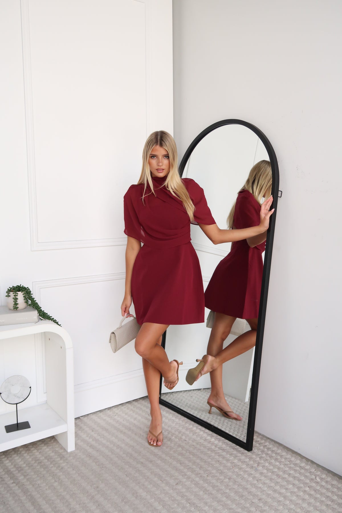 VALENTINA MINI DRESS - WINE