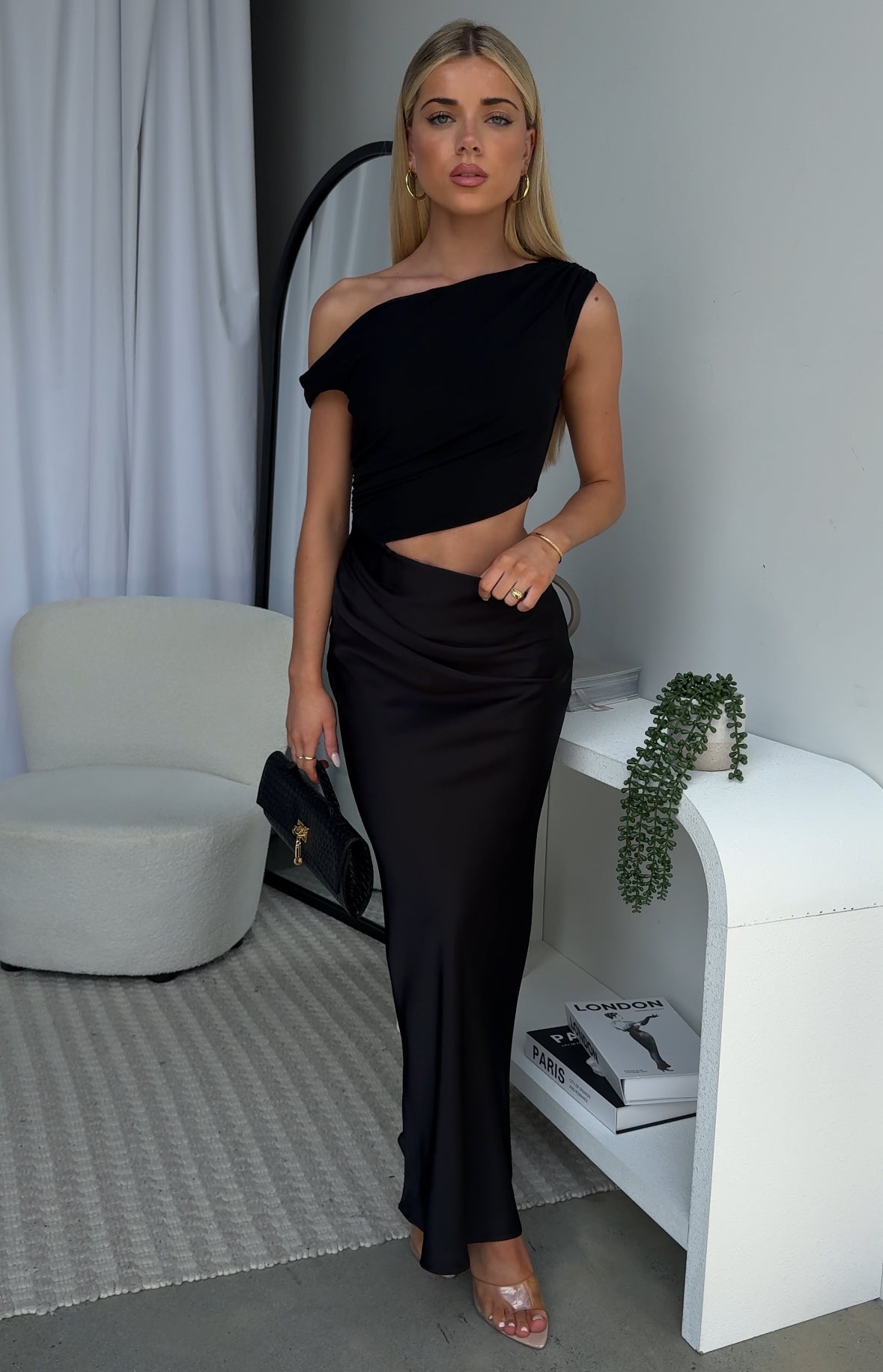 DORIAN MAXI DRESS - BLACK