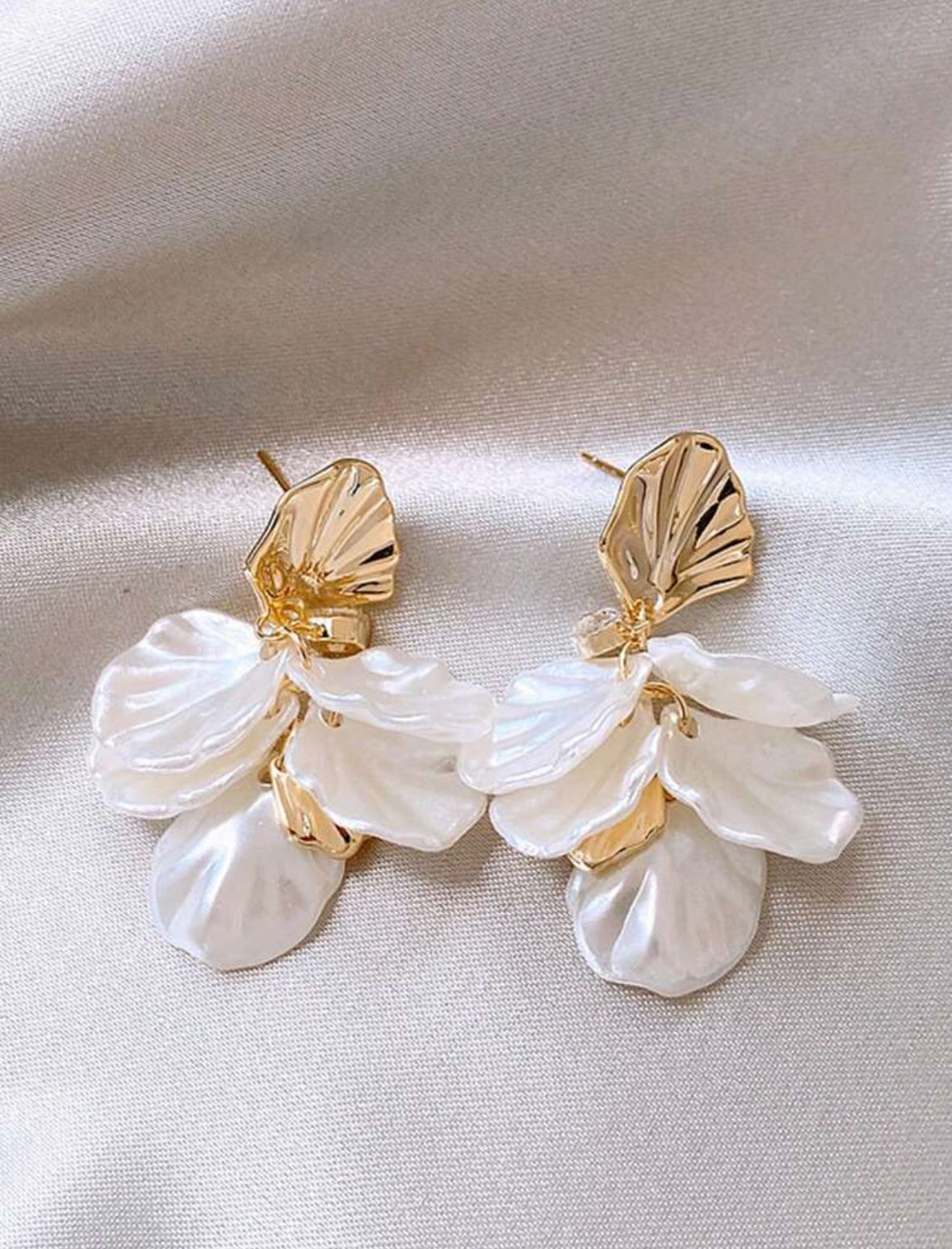 TARA EARRINGS - GOLD