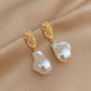 LALA EARRINGS - GOLD