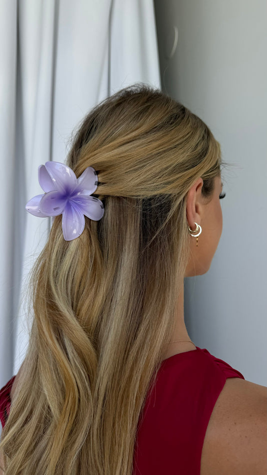 ALINA FLOWER HAIR CLAW - LILAC