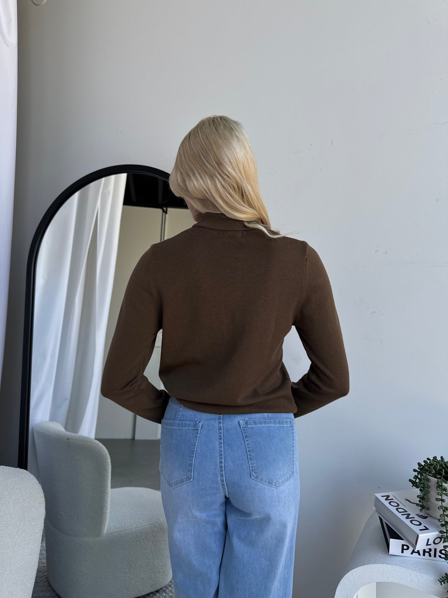 MANNON KNIT - CHOCOLATE