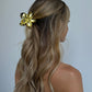 ALINA FLOWER HAIR CLAW - GOLD