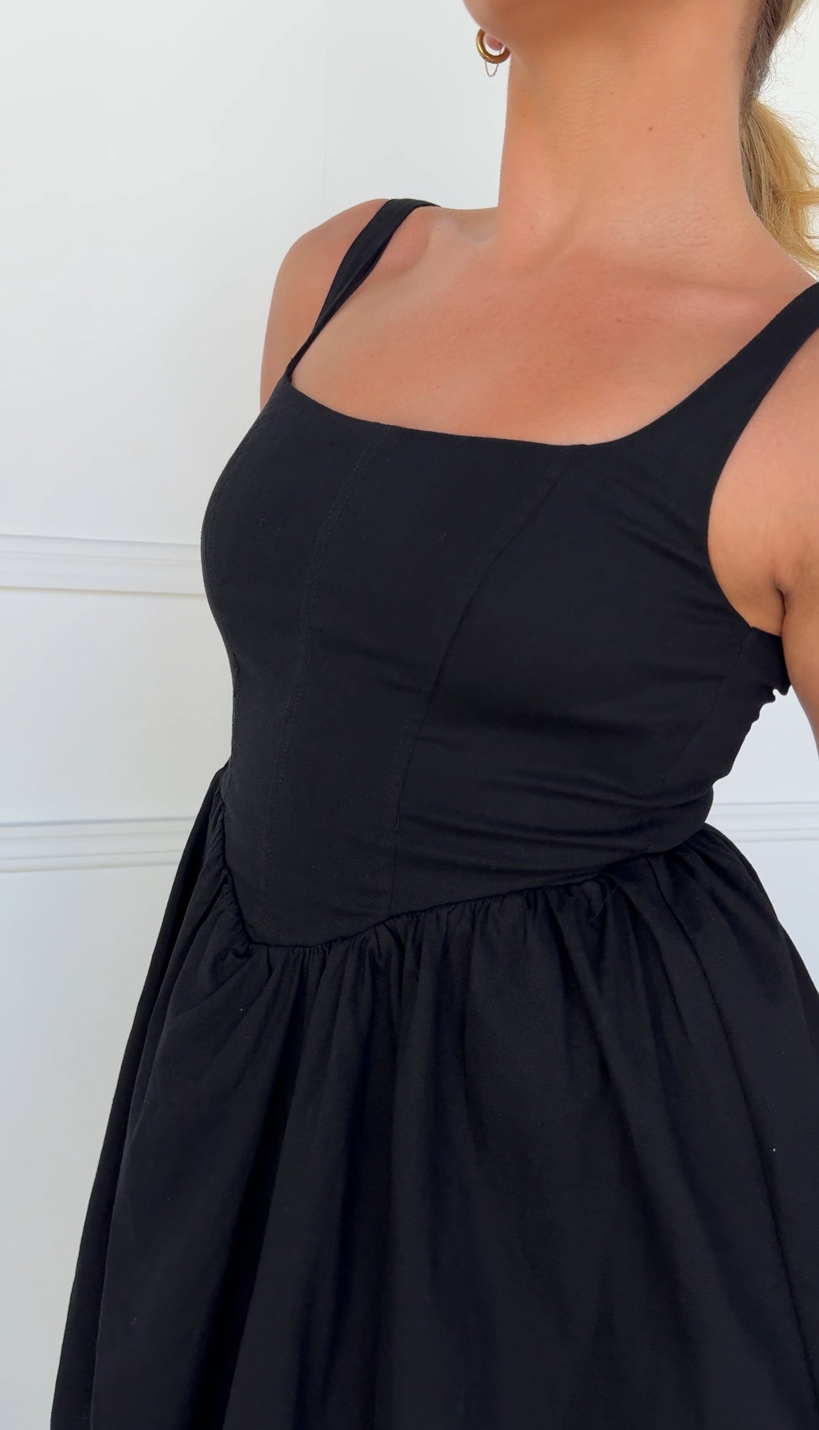 SENYA DRESS - BLACK