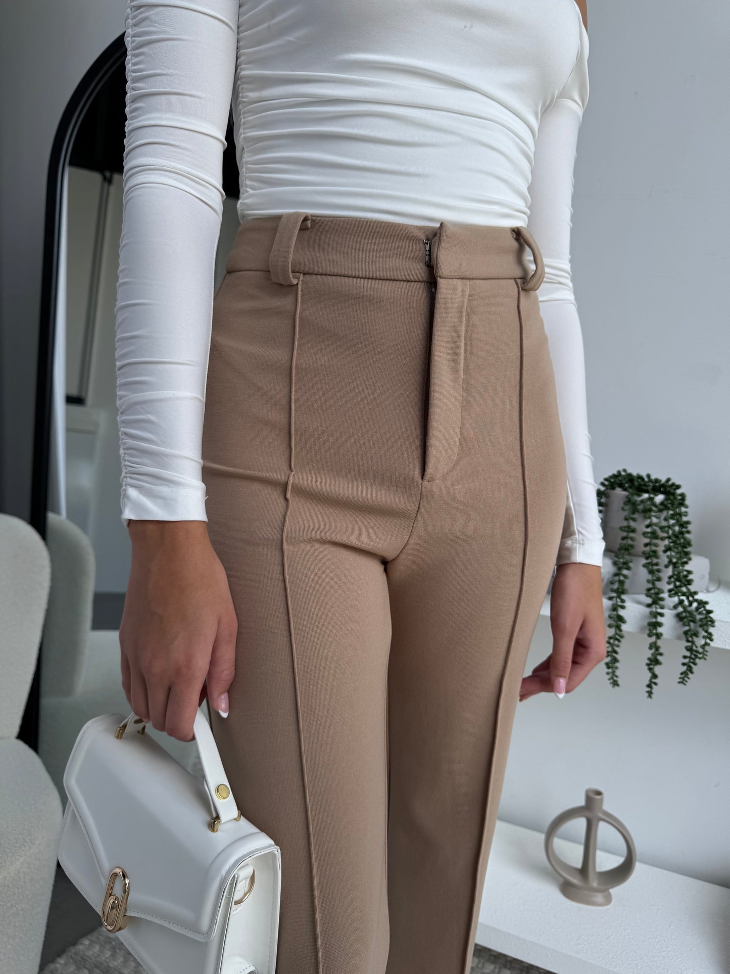 DORIAN PANTS - CAMEL