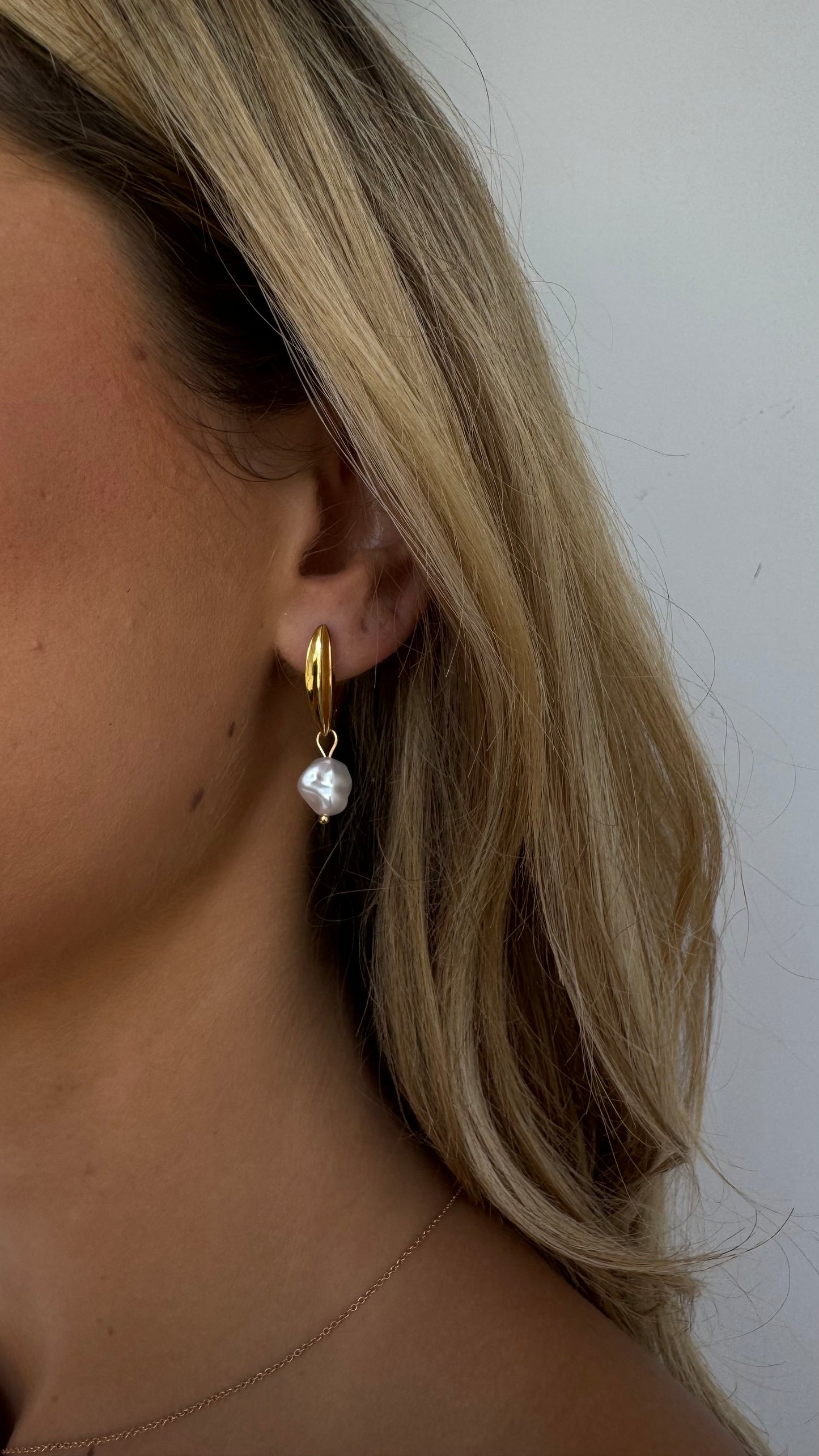 MOLLY EARRINGS - GOLD