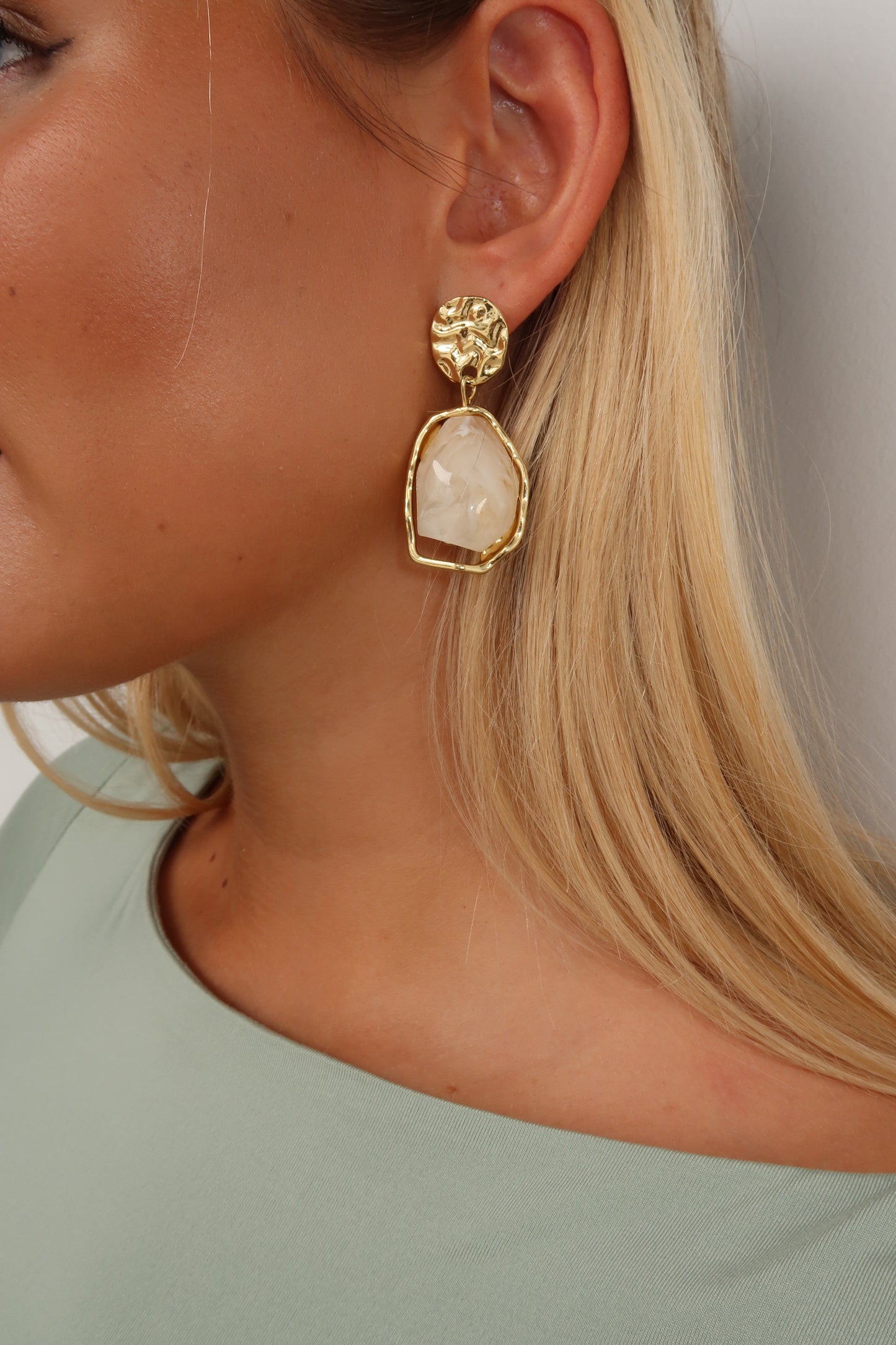 GARCIA EARRINGS - GOLD/CREAM
