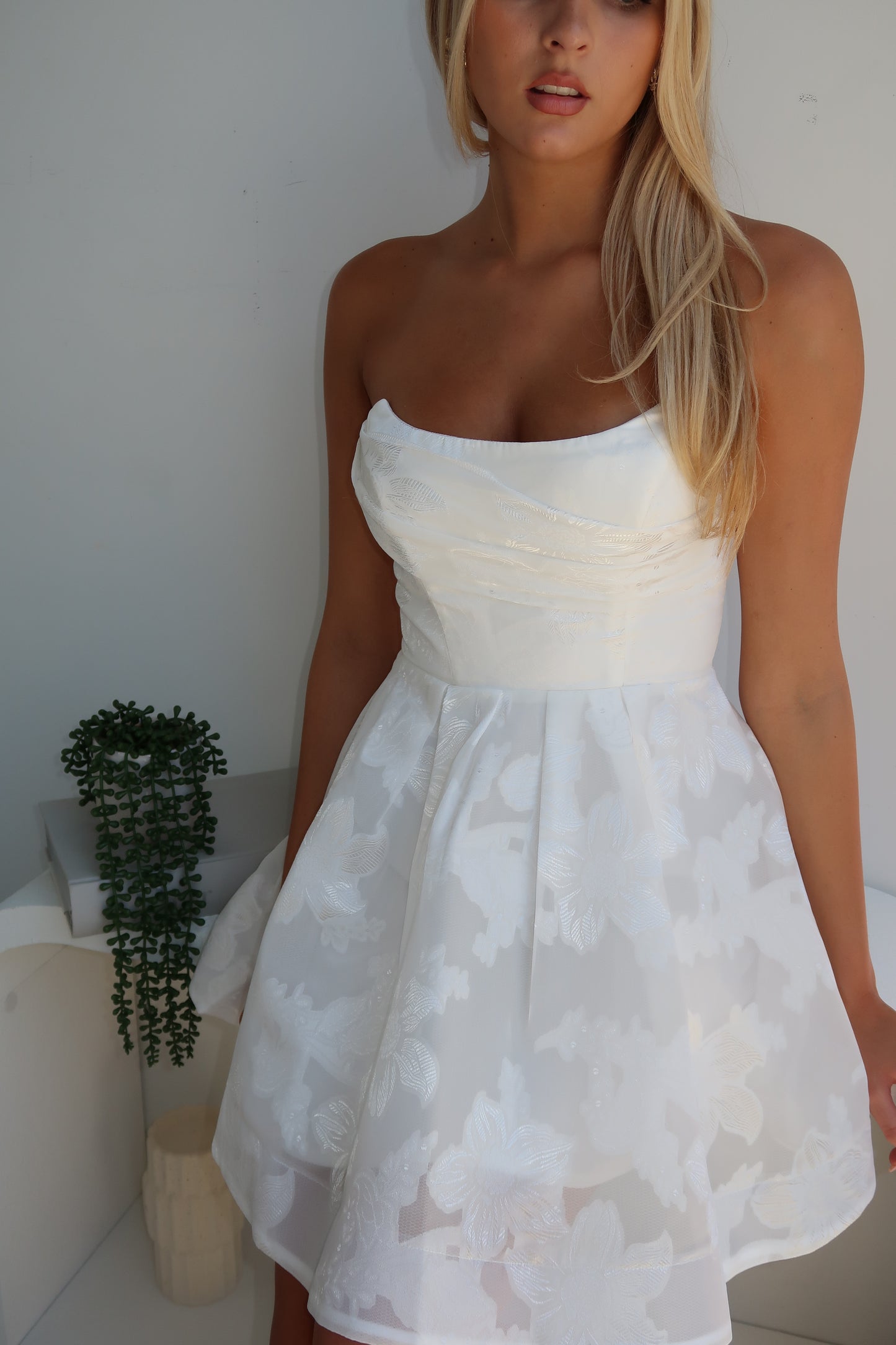 DIMI MINI DRESS - WHITE