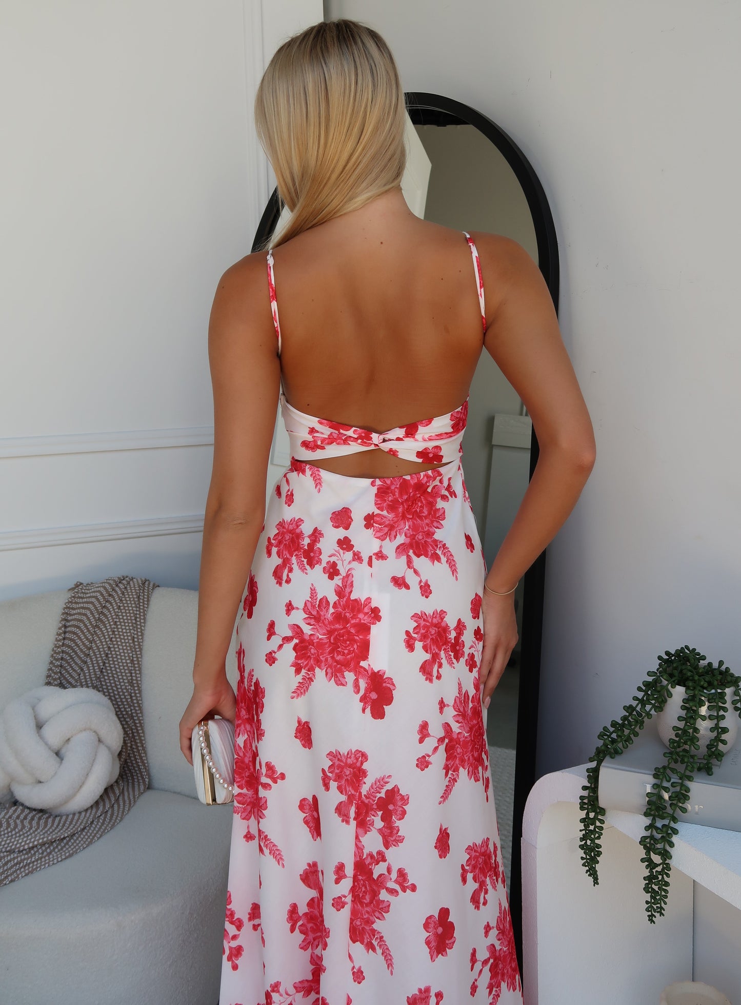 DELORA FLORAL MAXI DRESS - RED