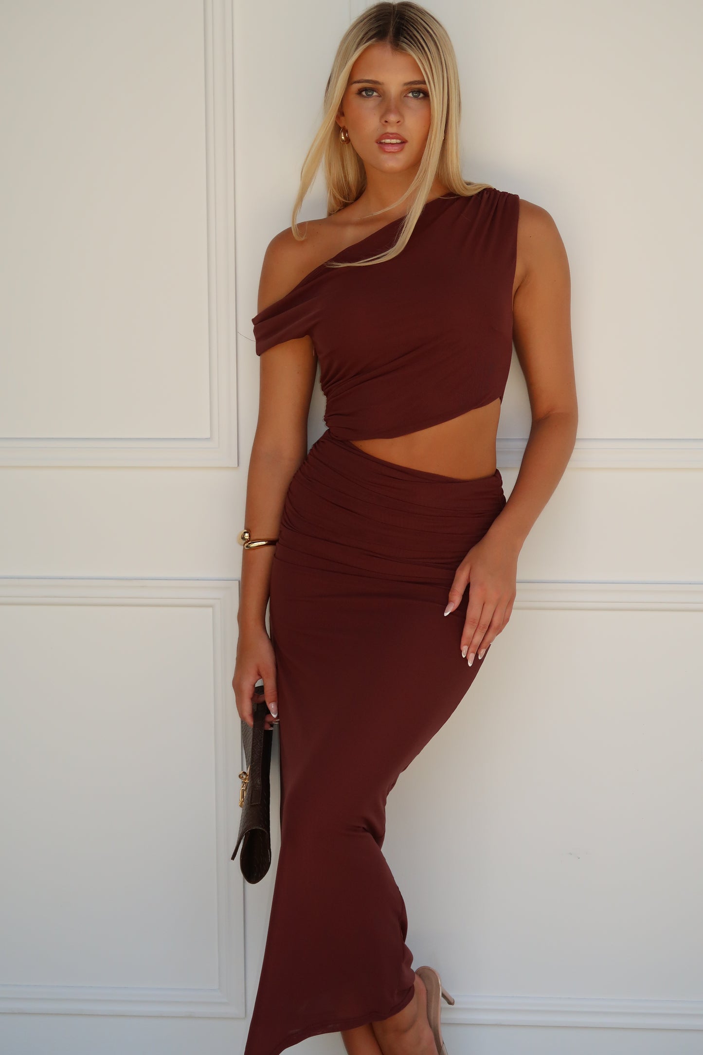 COCO OFF SHOULDER MAXI DRESS - CHOCOLATE