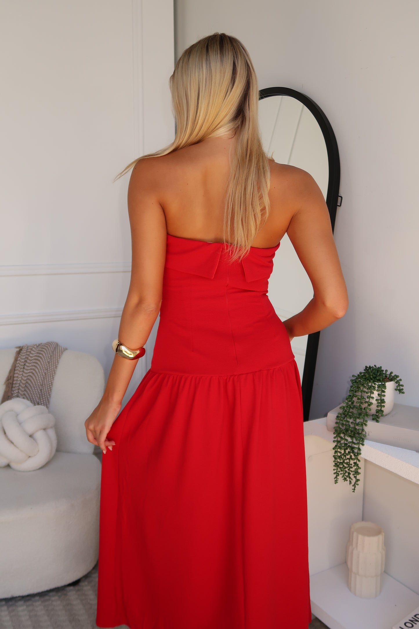 DANIKA STRAPLESS MAXI DRESS - RED