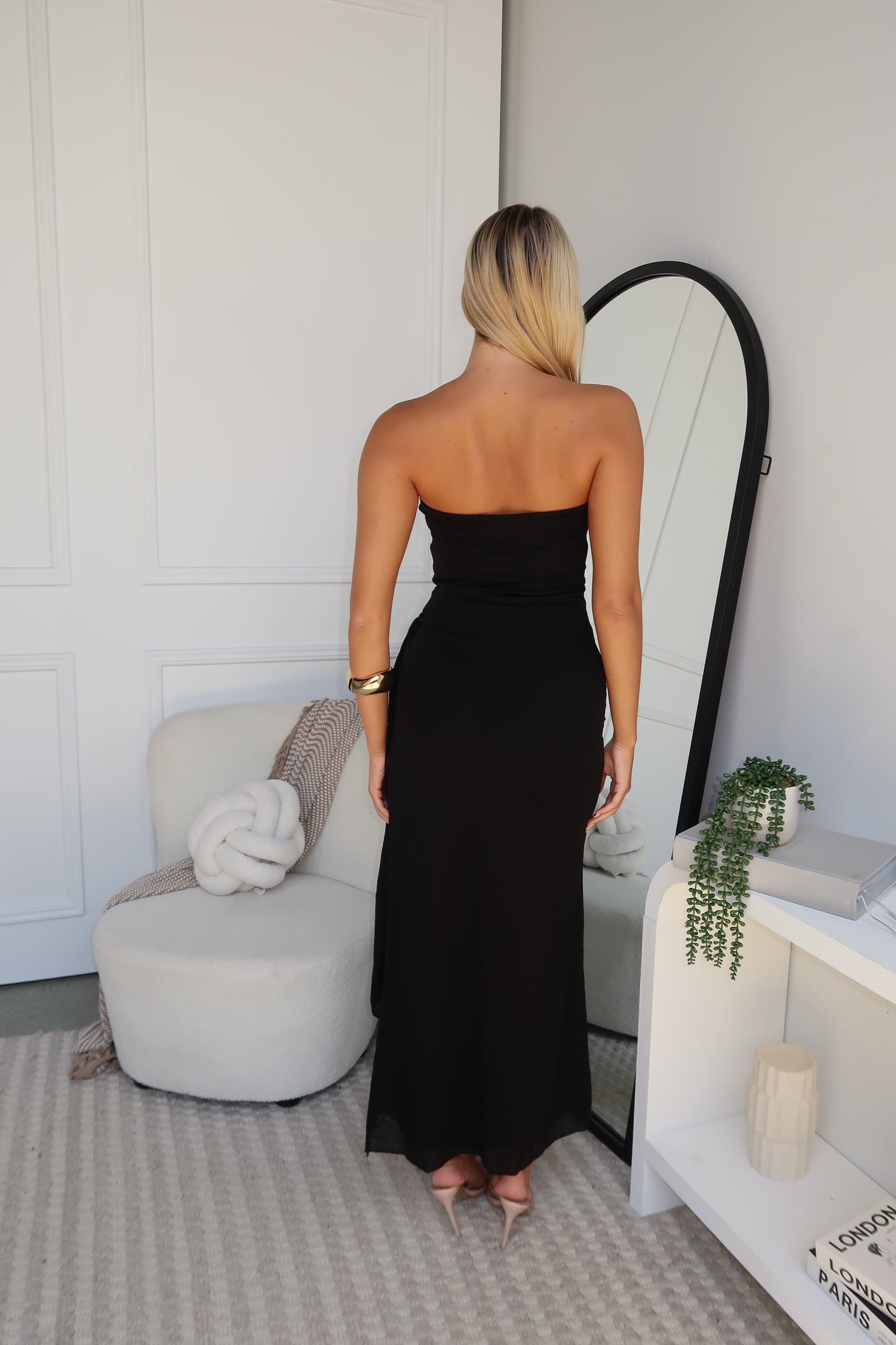 SKYLAH MAXI DRESS - BLACK