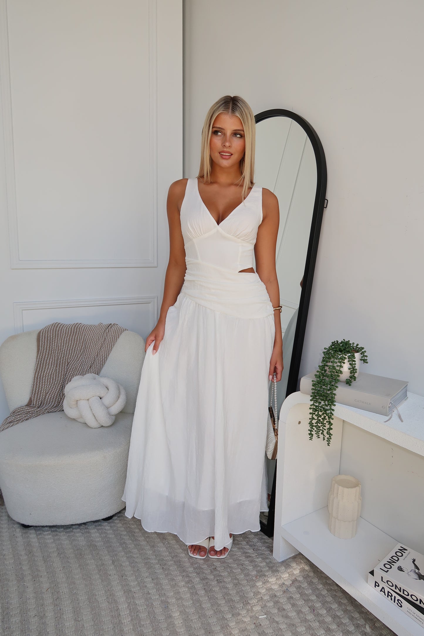 PENELOPE MAXI DRESS - WHITE
