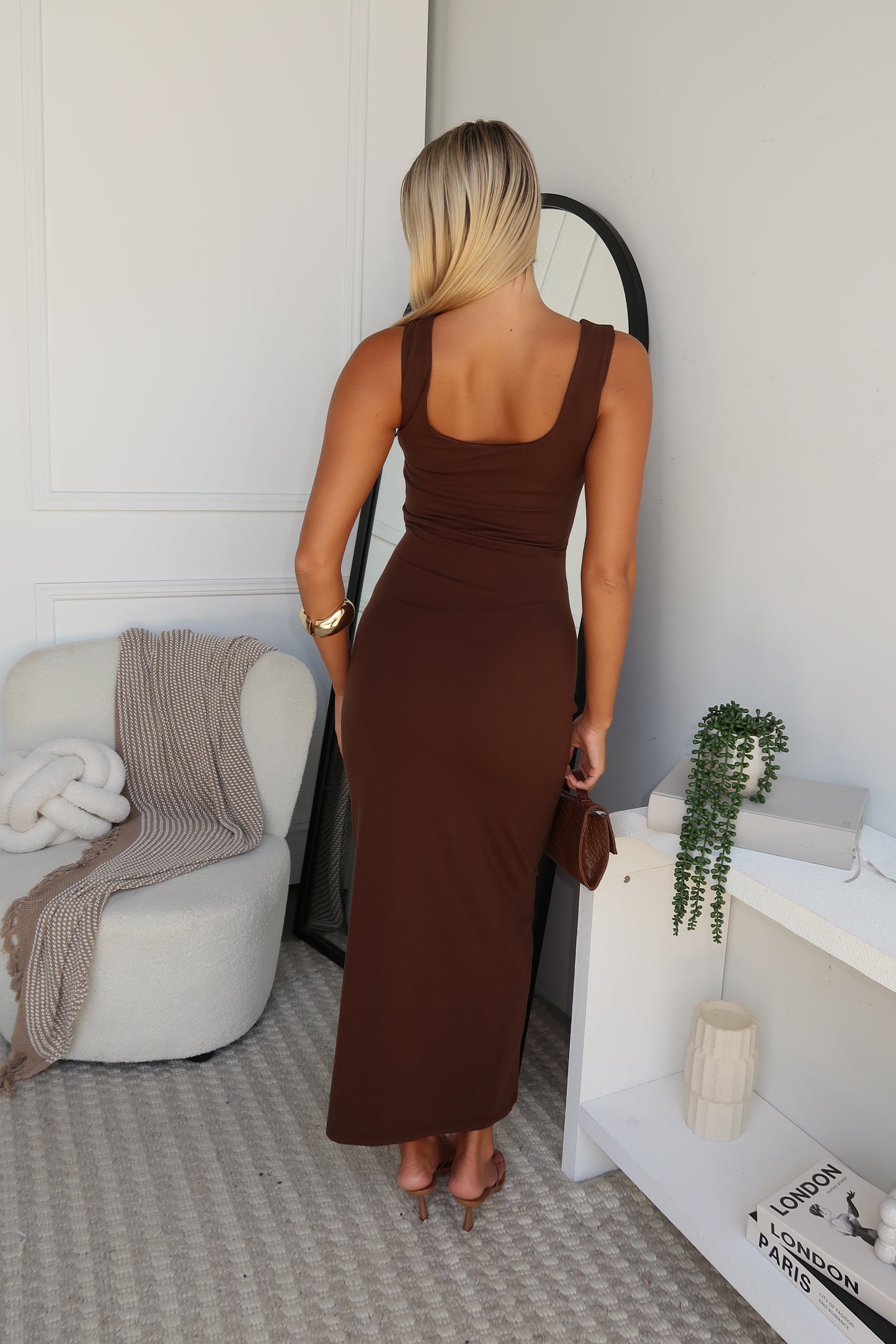 LEONI MAXI DRESS - CHOCOLATE
