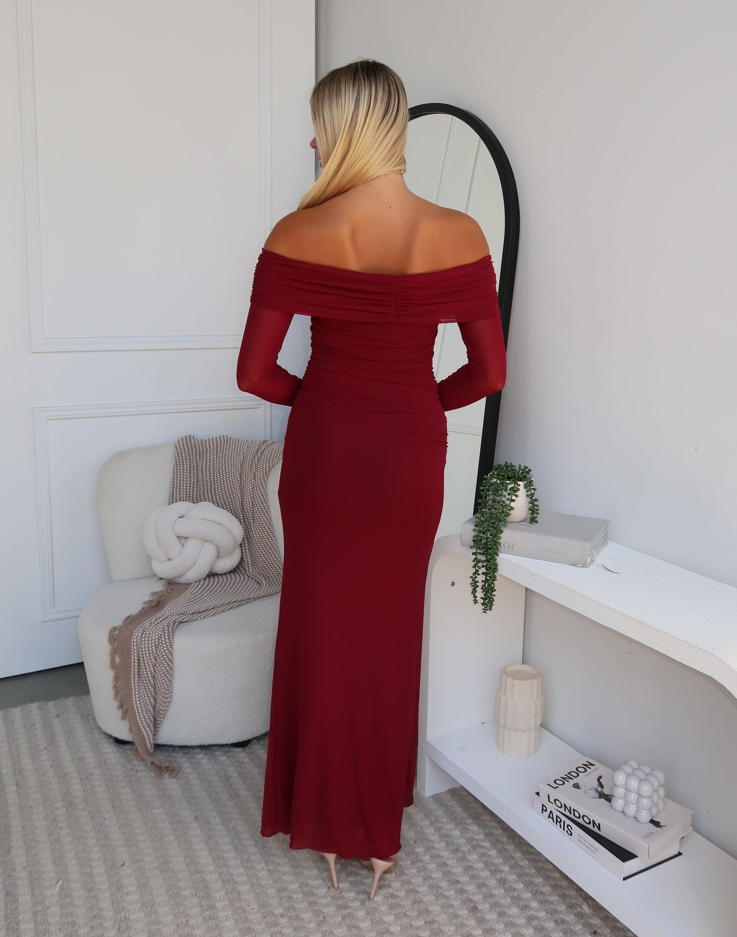 ARIA OFF SHOULDER MAXI - WINE
