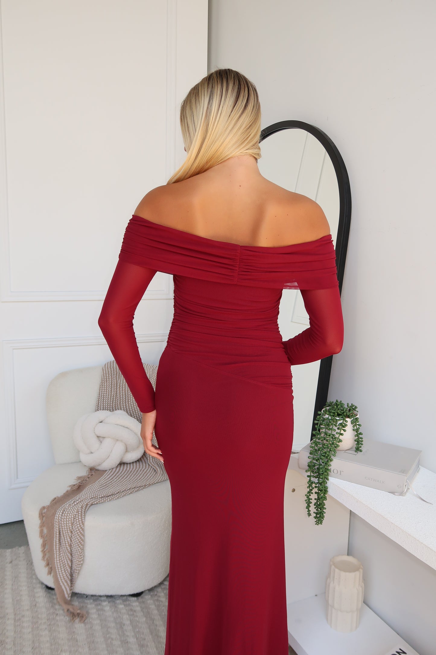 ARIA OFF SHOULDER MAXI - WINE