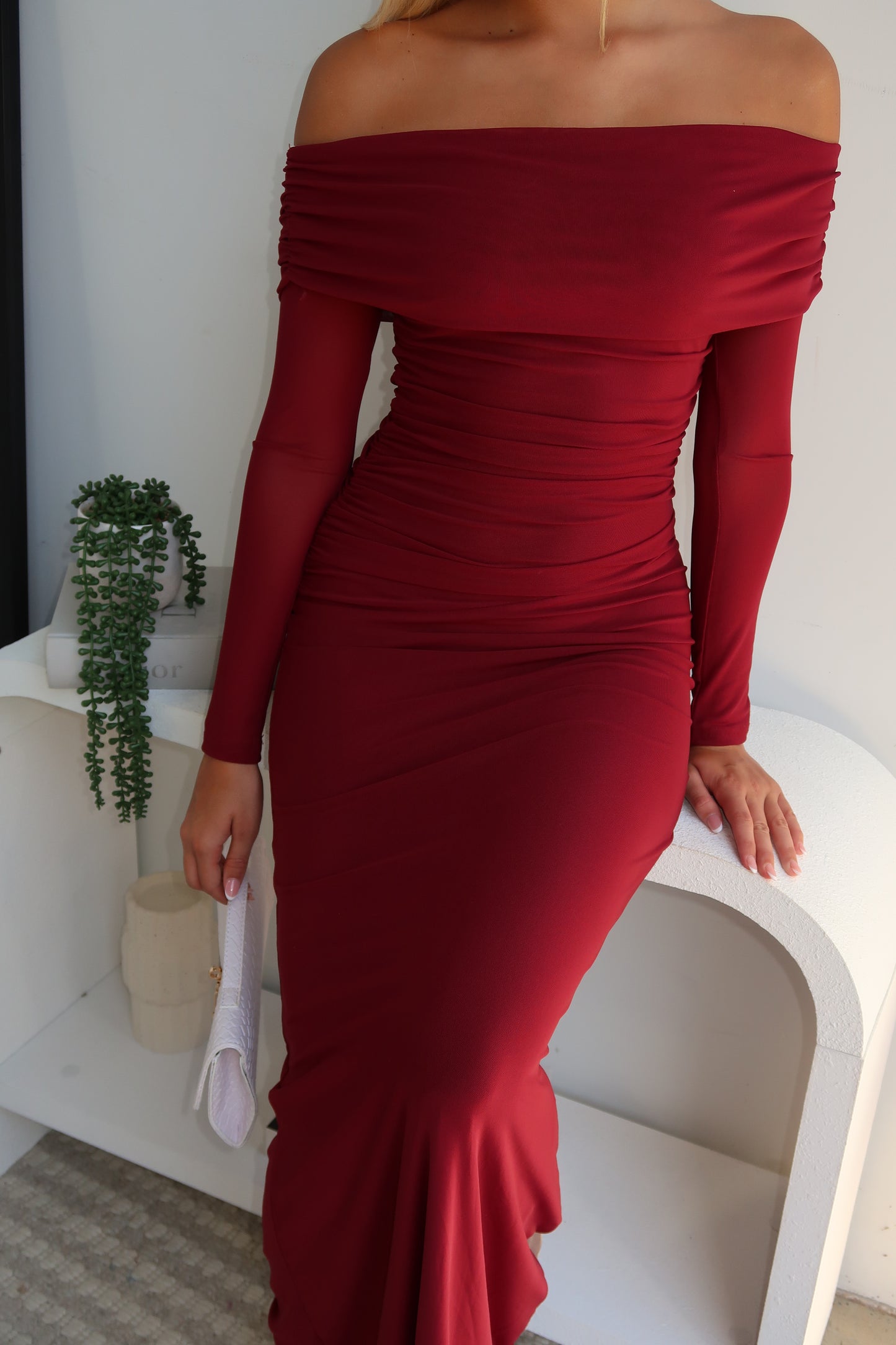 ARIA OFF SHOULDER MAXI - WINE
