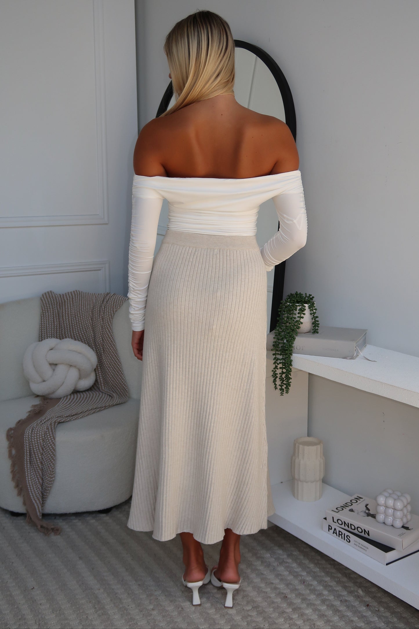 MADDISON SKIRT - BEIGE